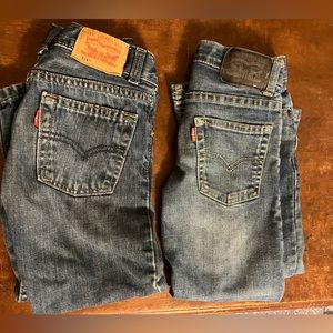 2 pair of Levi’s boys jeans size 5 regular blue Jean pants
